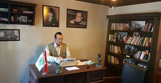 Tayfun Talipoğlu Daktilo Müzesi